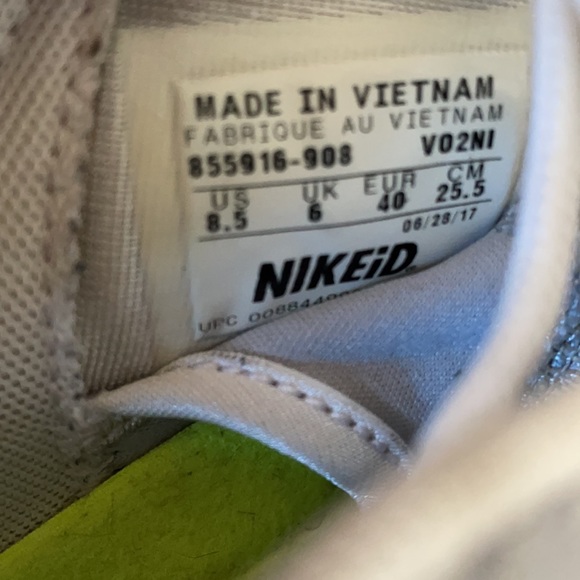 Nike ID Roshe Run - Picture 6 of 8